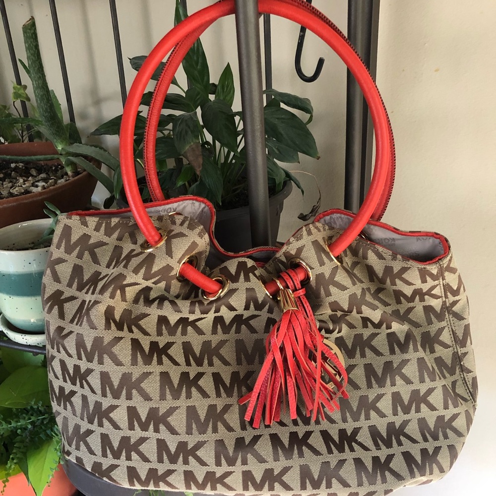 Michael Kors Ring Tote